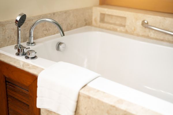 Tub Faucet Repair in Hendersonville
